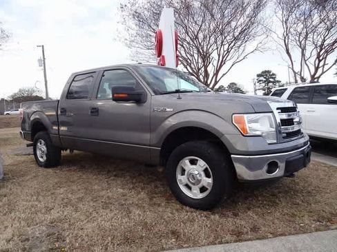 Used 2014 Ford F150 XLT w/ Equipment Group 301A Mid image 4