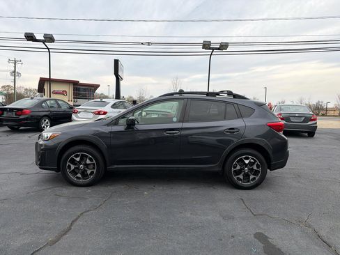 Used 2018 Subaru Crosstrek 2.0i Premium w/ Popular Package #3 image 2