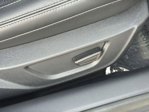 Used 2024 Ford Mustang GT Premium image 31