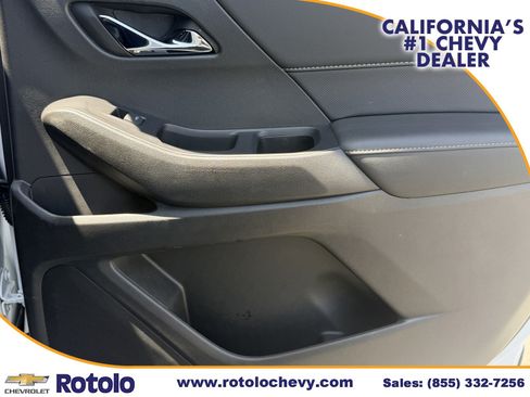 Used 2022 Chevrolet Traverse Premier w/ Redline Edition AWD/4WD image 11