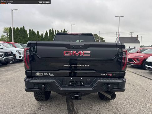 New 2026 GMC Sierra 2500 AT4X w/ AT4X AEV Edition AWD/4WD image 4