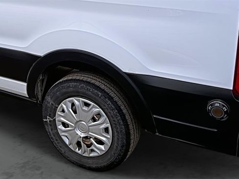 Used 2020 Ford Transit 350 XLT image 9