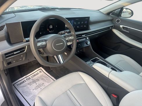 Used 2024 Hyundai Sonata SEL FWD image 8