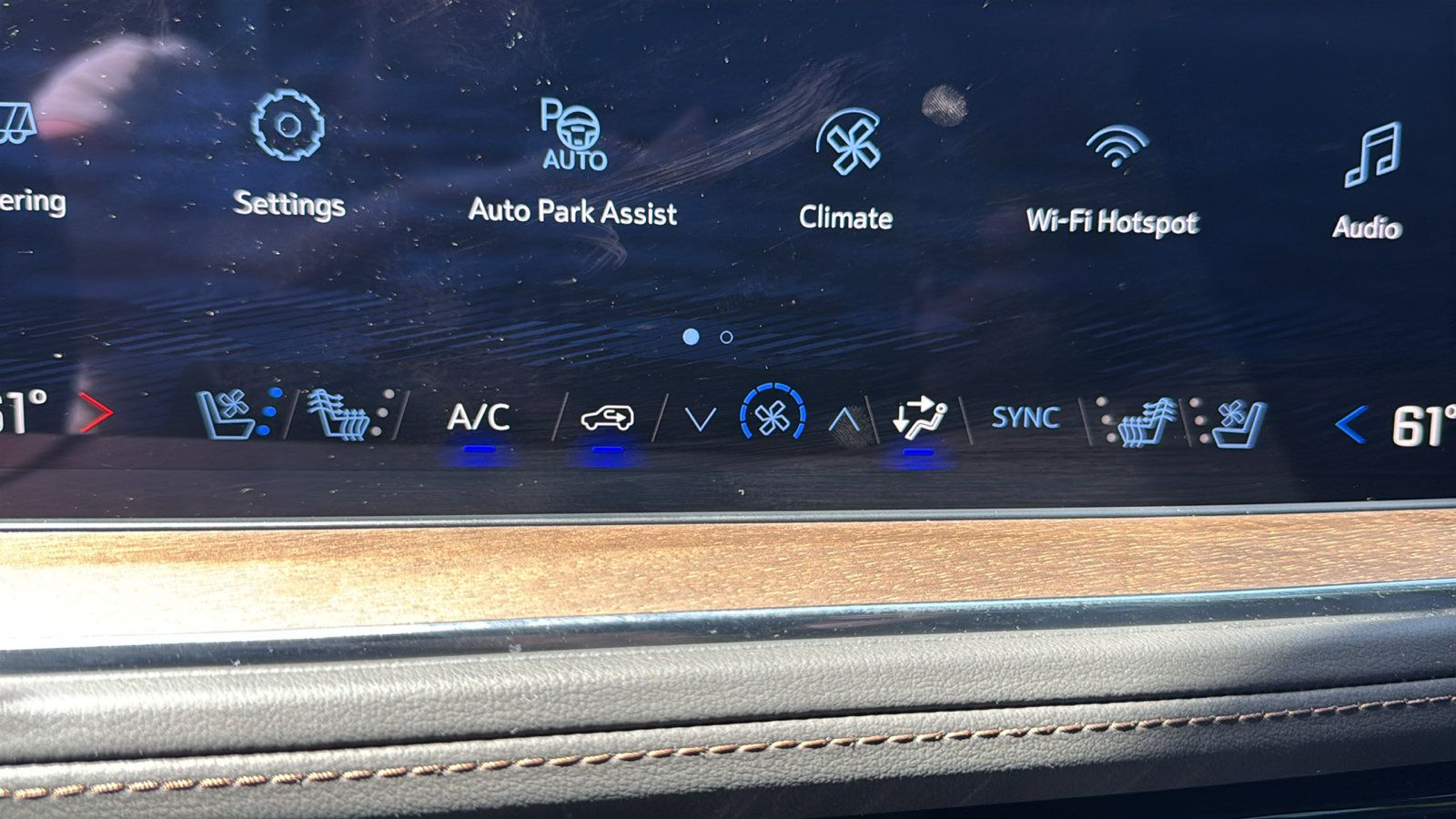 Used 2025 Chevrolet Tahoe High Country AWD/4WD image 21