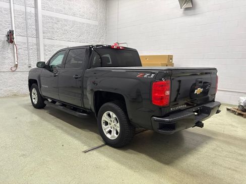 Used 2018 Chevrolet Silverado 1500 LT w/ All Star Edition AWD/4WD image 7