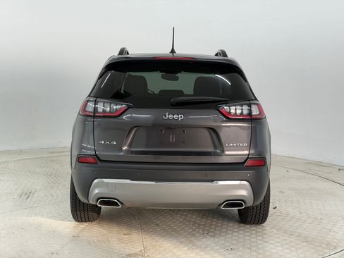 Used 2022 Jeep Cherokee Limited image 10