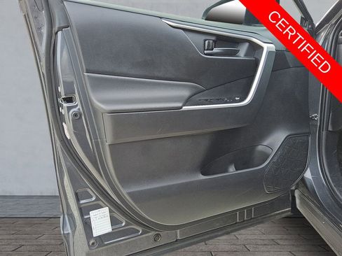 Used 2024 Toyota RAV4 LE image 17
