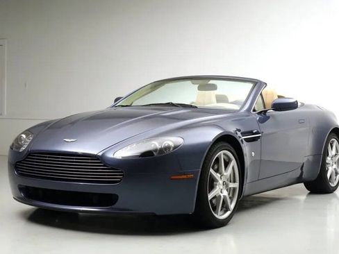 Used 2007 Aston Martin V8 Vantage Roadster image 1