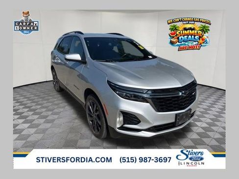 Used 2022 Chevrolet Equinox RS w/ Infotainment Package AWD/4WD image 1