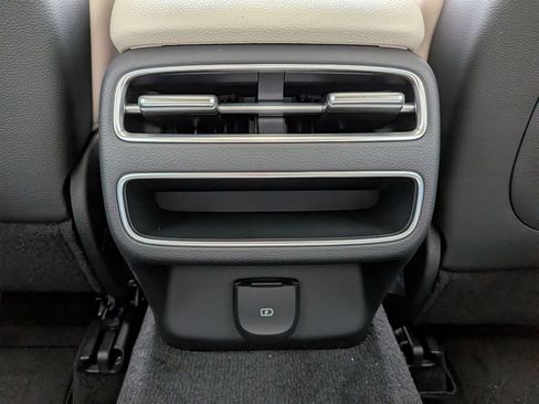 New 2026 Genesis GV70 2.5T Advanced AWD/4WD image 28