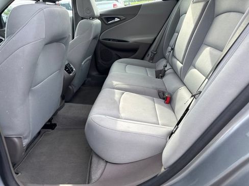Used 2024 Chevrolet Malibu LT FWD image 20