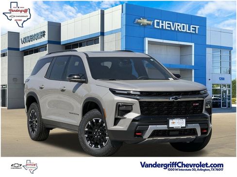 New 2026 Chevrolet Traverse Z71 w/ Enhanced Driving Package image 1