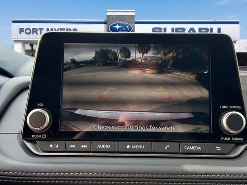 Used 2026 Nissan Rogue SV image 27