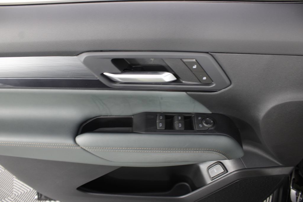 New 2027 GMC Terrain AT4 AWD/4WD image 13