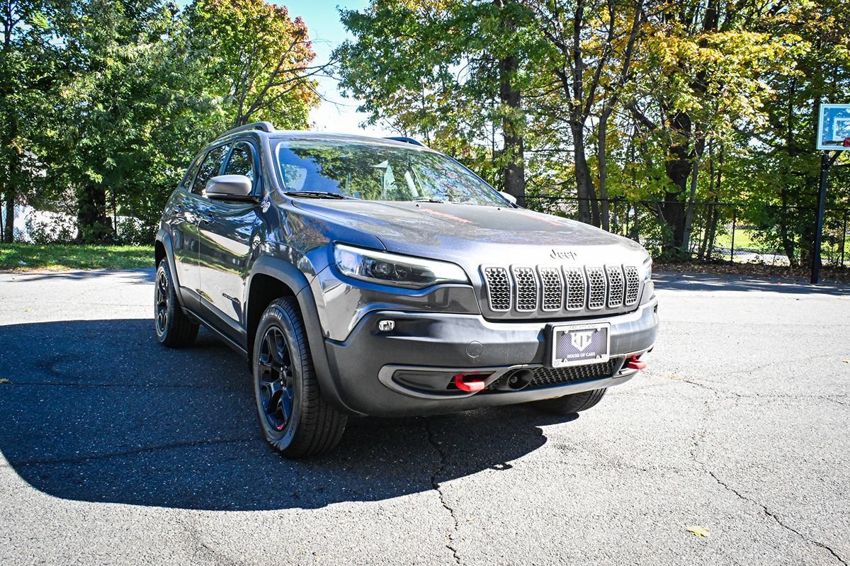 Used 2021 Jeep Cherokee Trailhawk AWD/4WD image 5