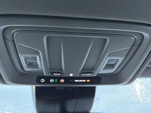 Used 2023 Chevrolet Silverado 1500 LT image 37