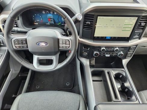 Used 2025 Ford F150 XLT w/ Equipment Group 301A Standard image 27