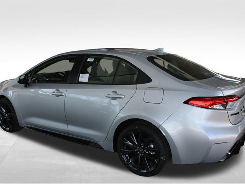 New 2026 Toyota Corolla SE FWD image 11