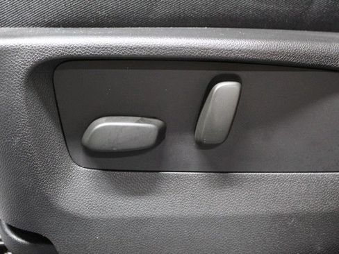 Certified 2023 Buick Envision Essence AWD/4WD image 18
