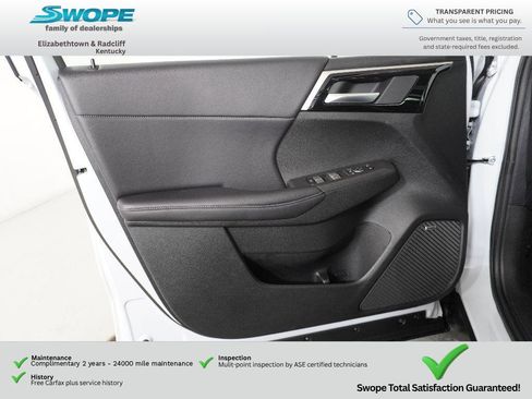 Used 2025 Mitsubishi Outlander AWD image 29