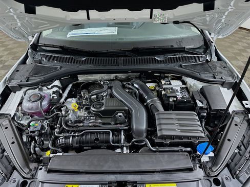 New 2026 Volkswagen Jetta SE FWD image 29