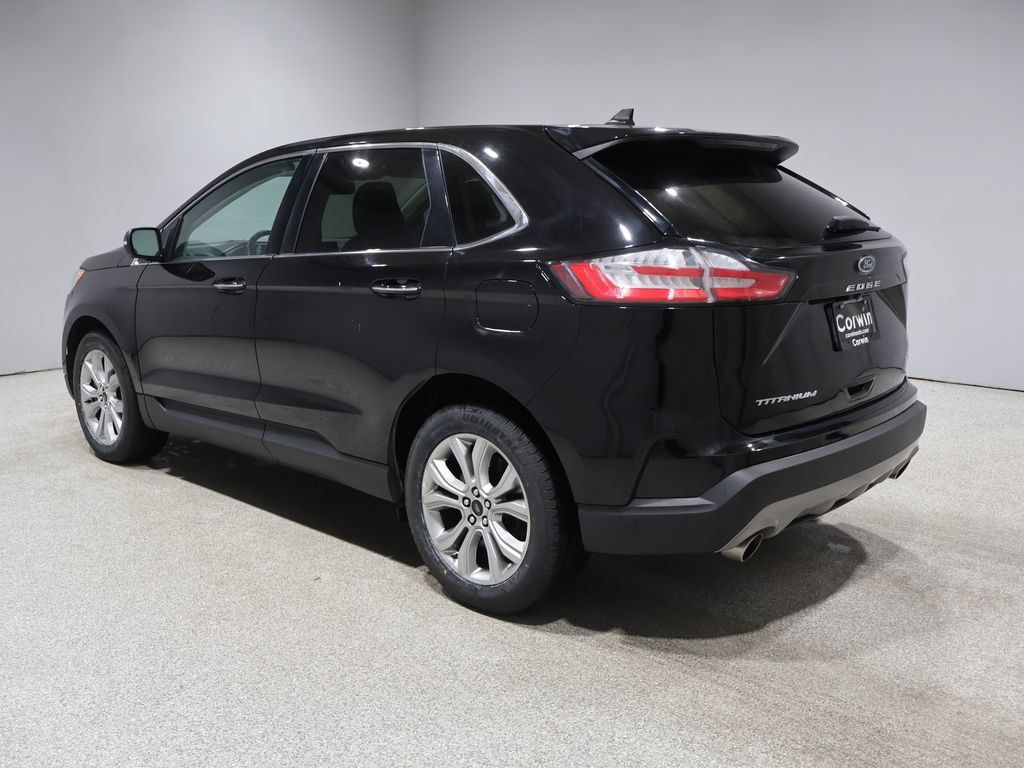 Used 2024 Ford Edge Titanium w/ Equipment Group 301A AWD/4WD image 4