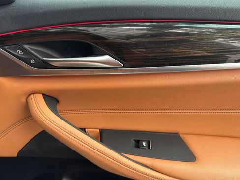 Certified 2023 BMW 530e xDrive w/ M Sport Package image 21