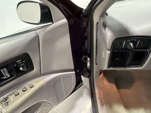 Used 1995 Chevrolet Impala SS image 73