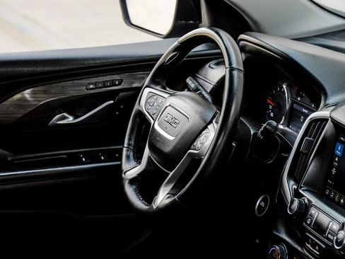 Used 2023 GMC Terrain SLT AWD/4WD image 22