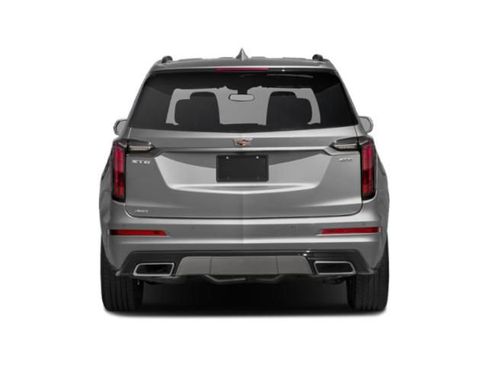 Used 2023 Cadillac XT6 Premium Luxury w/ Technology Package FWD image 6