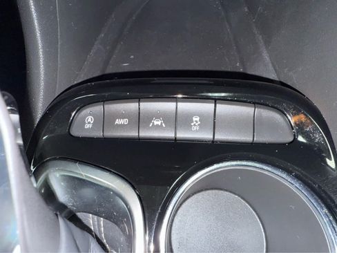 Used 2023 Buick Encore GX Preferred w/ Cold Weather Comfort Package AWD/4WD image 33