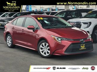 Used 2024 Toyota Corolla LE video 1