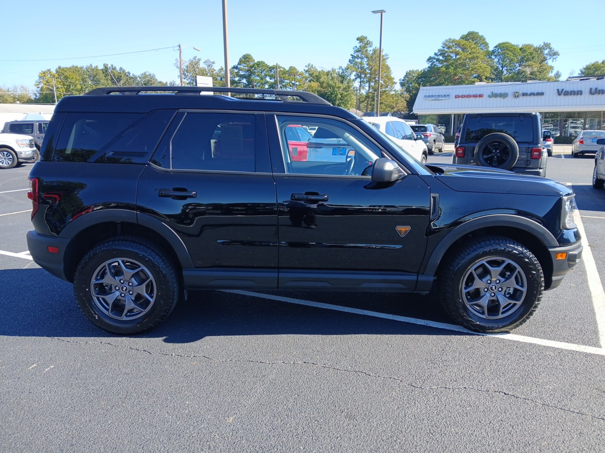 Used 2024 Ford Bronco Sport Badlands w/ Premium Package AWD/4WD image 2