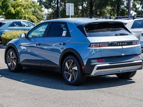 New 2026 Hyundai Ioniq 5 SEL RWD image 2