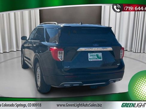 Used 2020 Ford Explorer XLT w/ Equipment Group 202A image 3