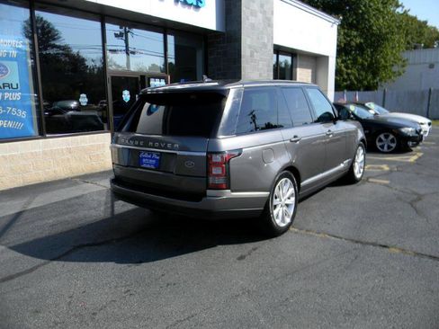 Used 2016 Land Rover Range Rover HSE image 6