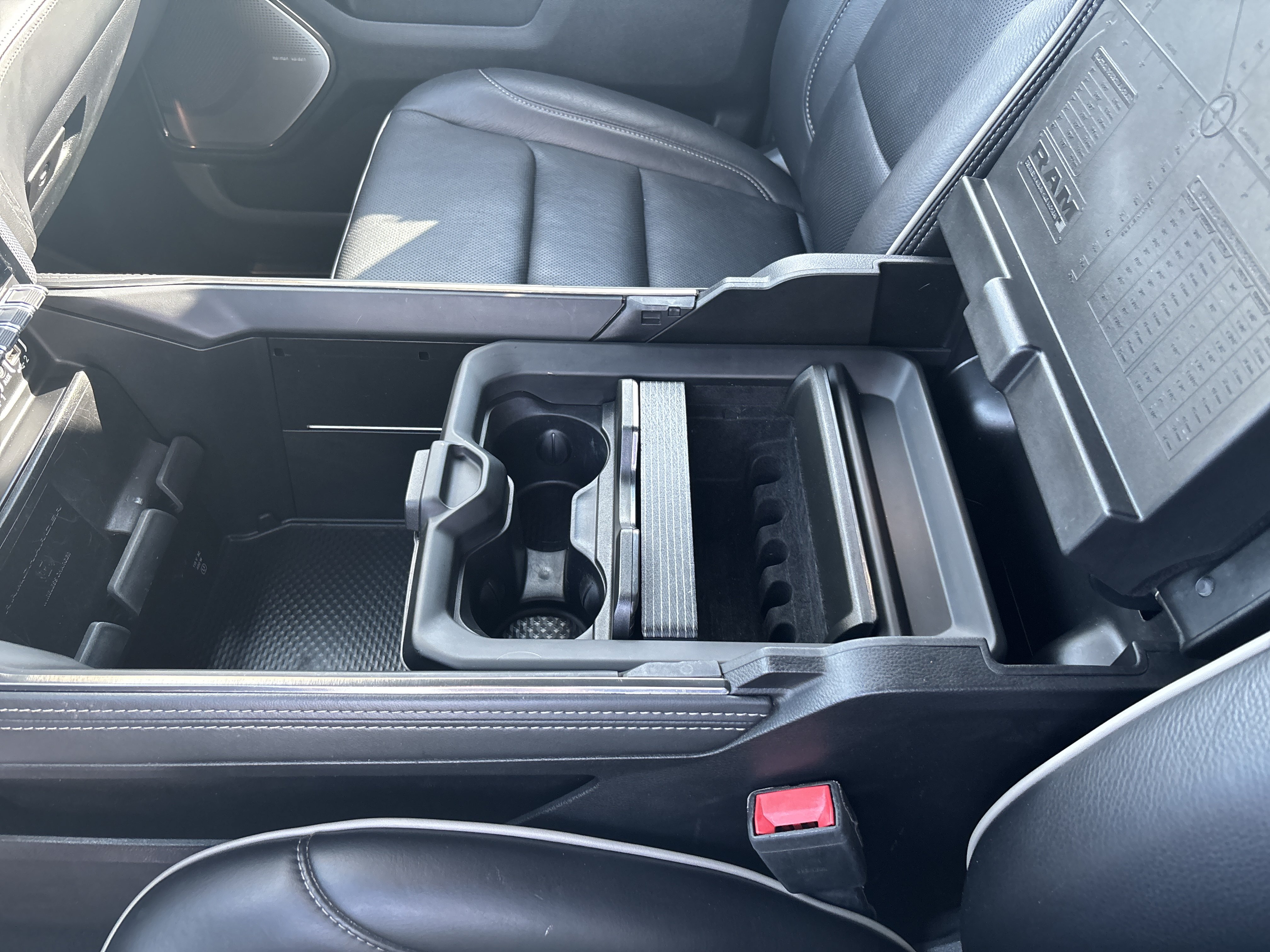 Used 2020 RAM 1500 Limited AWD/4WD image 27