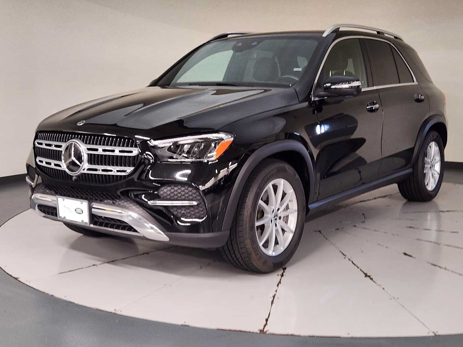 Used 2025 Mercedes-Benz GLE 350 4MATIC image 1