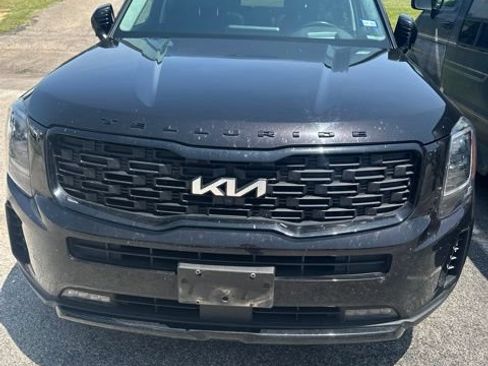 Used 2022 Kia Telluride SX w/ SX Prestige Package AWD/4WD image 2