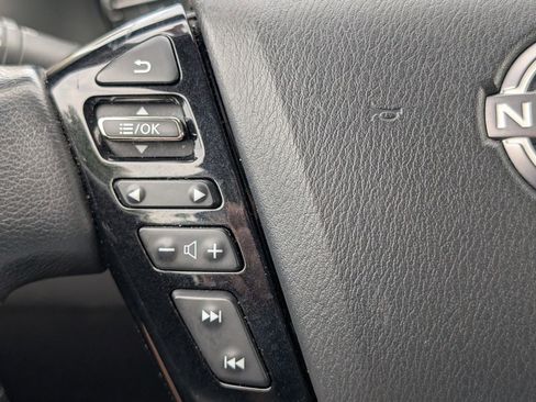 Used 2023 Nissan Armada SL image 17