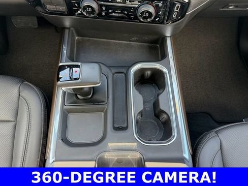 Used 2026 Chevrolet Silverado 1500 High Country w/ High Country Premium Package AWD/4WD image 17