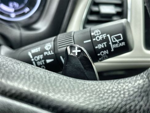 Used 2018 Honda HR-V EX image 20