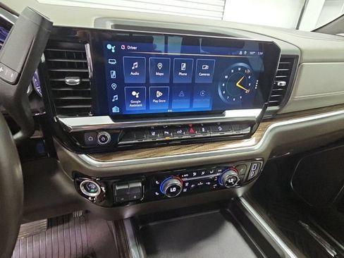 Used 2024 Chevrolet Silverado 2500 LT w/ Texas Edition AWD/4WD image 13