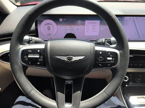 Used 2026 Genesis GV70 2.5T AWD/4WD image 14