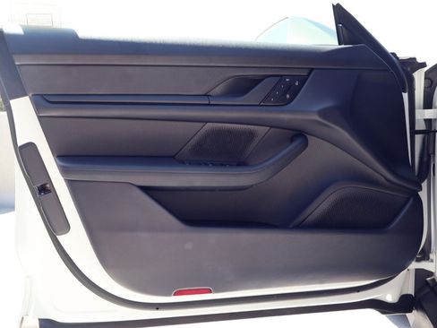 Certified 2023 Porsche Taycan w/ Premium Package RWD image 14