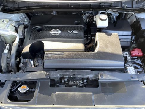 Used 2019 Nissan Murano Platinum image 8