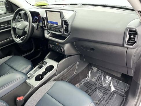 Used 2022 Ford Bronco Sport Outer Banks w/ Tech Package AWD/4WD image 22