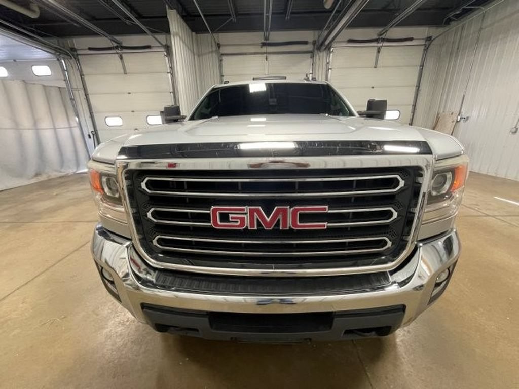 Used 2015 GMC Sierra 3500 SLE w/ SLE Preferred Package AWD/4WD image 8