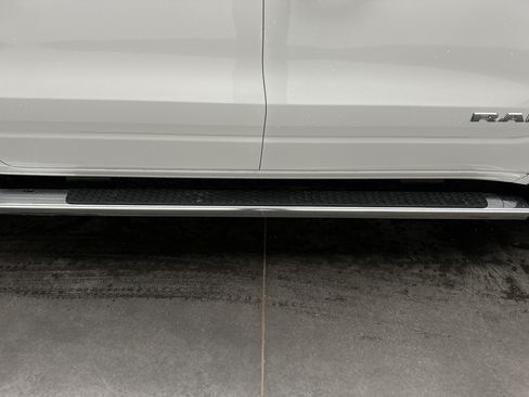 Used 2020 RAM 1500 Big Horn AWD/4WD image 10
