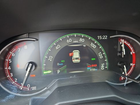 Used 2025 Toyota RAV4 XLE w/ Convenience Package image 21